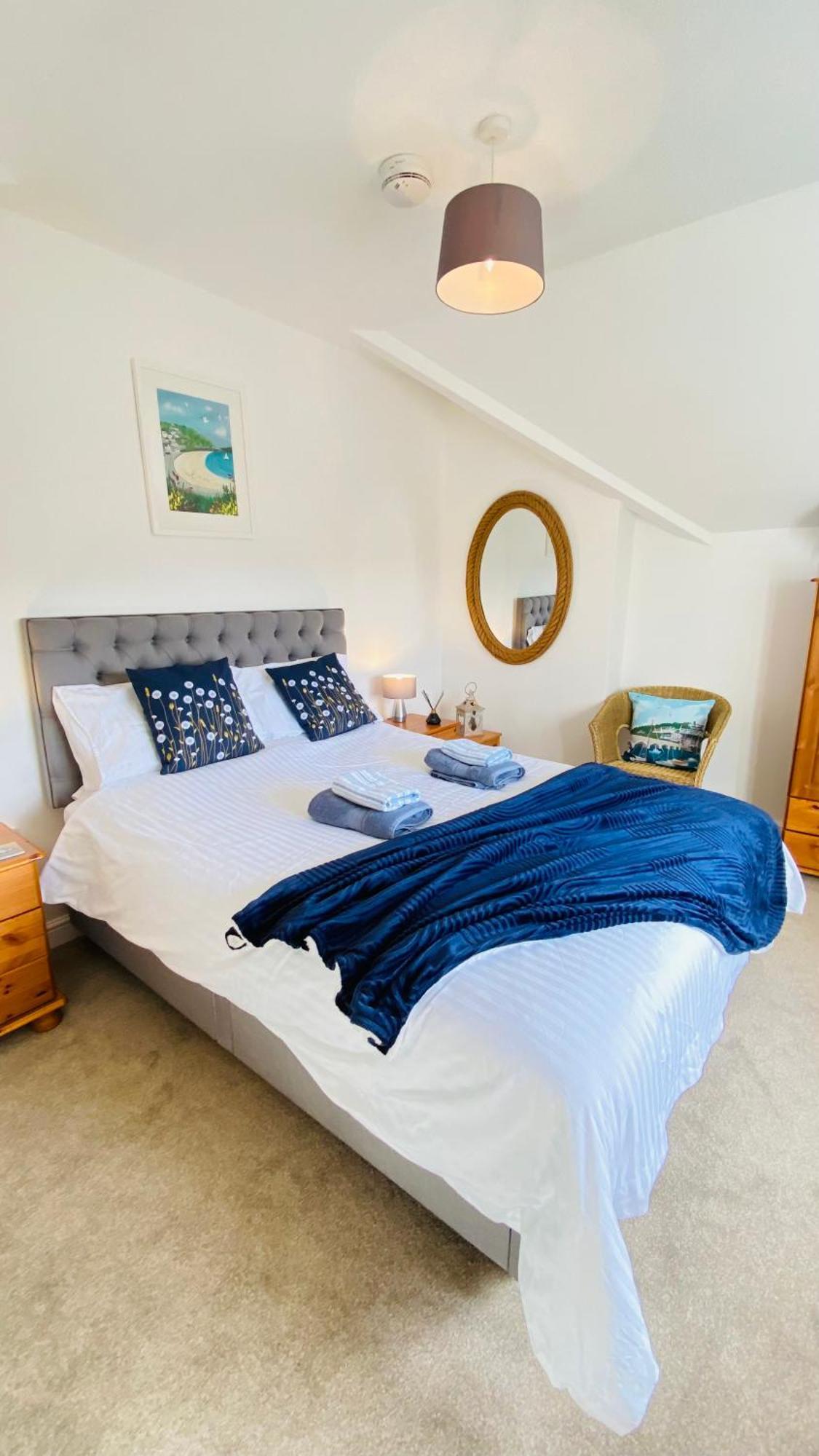 The Hillocks, Looe - Two Bedroom House With Fabulous Views Of Looe Town And Harbour 外观 照片