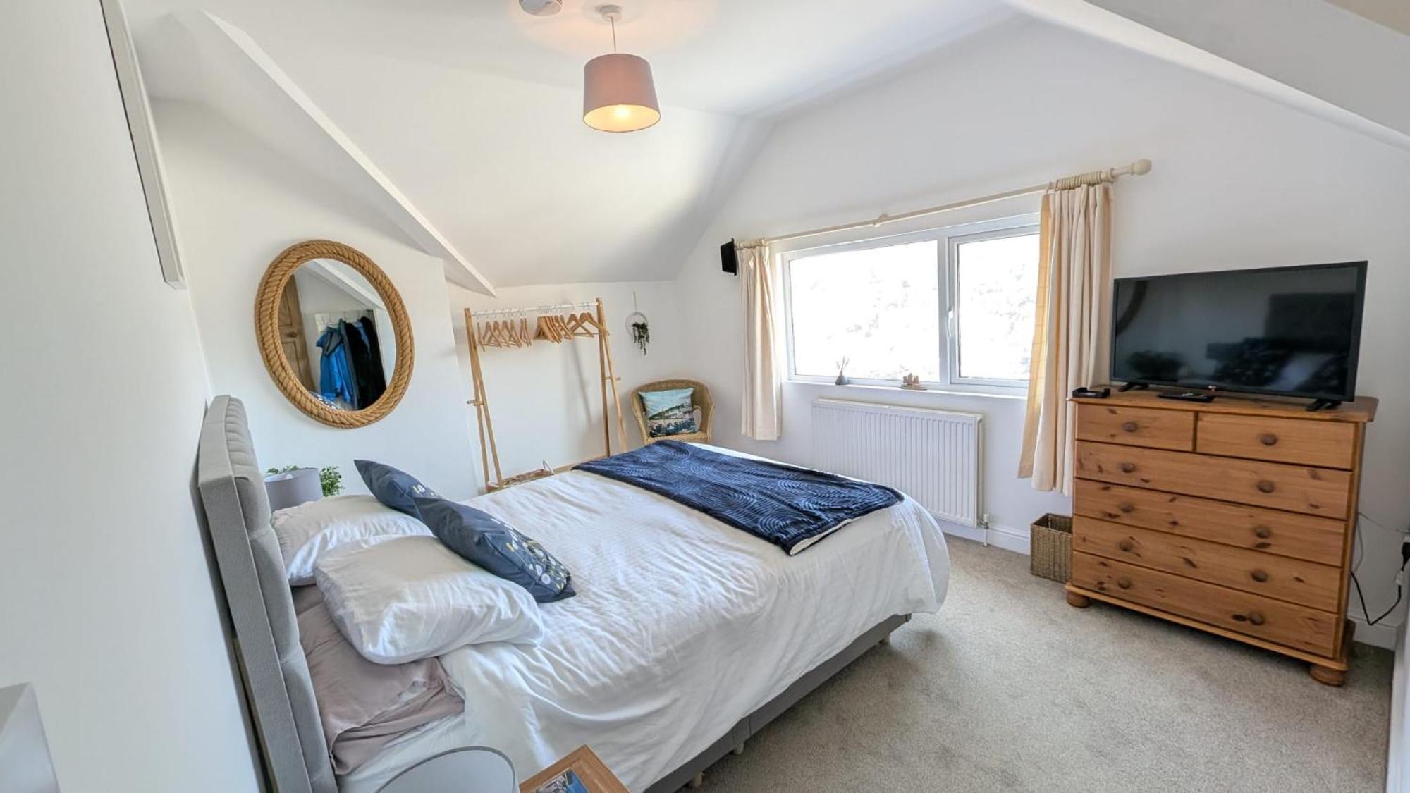 The Hillocks, Looe - Two Bedroom House With Fabulous Views Of Looe Town And Harbour 外观 照片